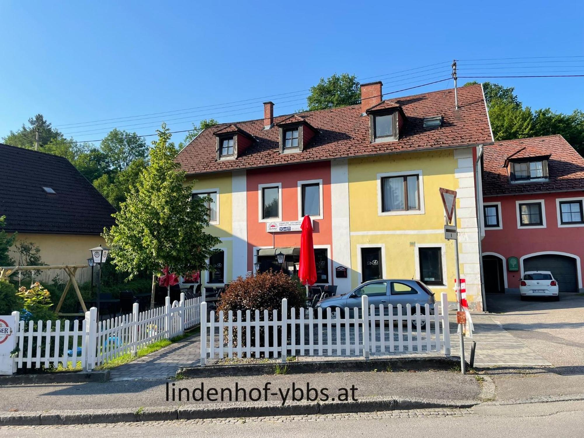 לינה וארוחת בוקר איבס אן דר דונאו Lindenhof Ybbs מראה חיצוני תמונה